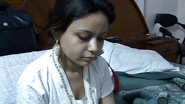 Vlogger Kenzie Reevesకి హార్డ్ క్యాష్ తెలుగు ఫుల్ మూవీ సెక్స్ అవసరం